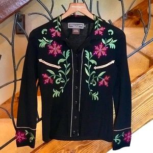 Double D Ranch Retro Sweater Small